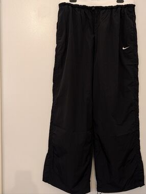 💥Brand New💥  NWT Nike Black Windbreaker Track Pants with Swoosh